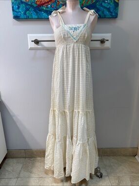 Vintage 1970's Cream Tie-Strap Maxi Dress  Candi Jones California sz. XS